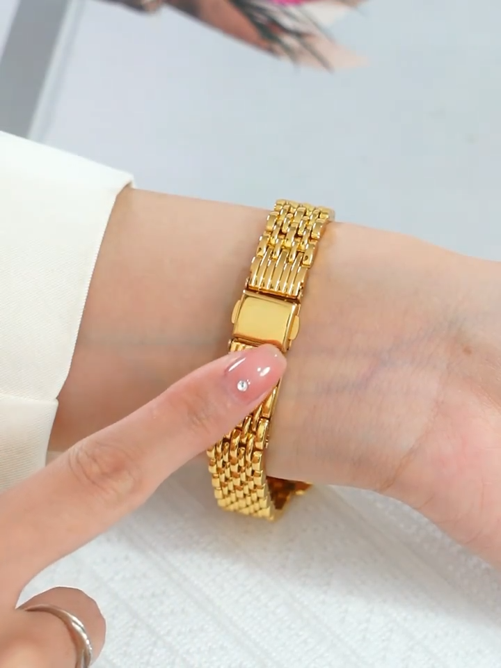 Regalia™ | 18K Gold Link Watch