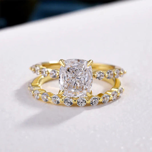 Bridal Cushion 2PC Ring Set | Gold