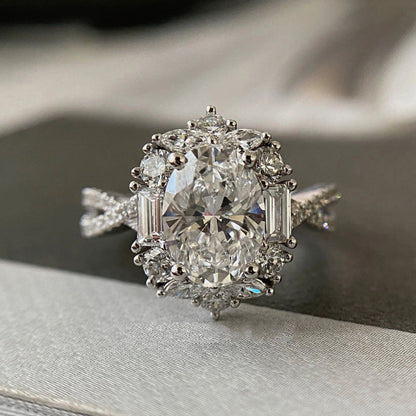 Kaia Bellemont Ring | White Gold