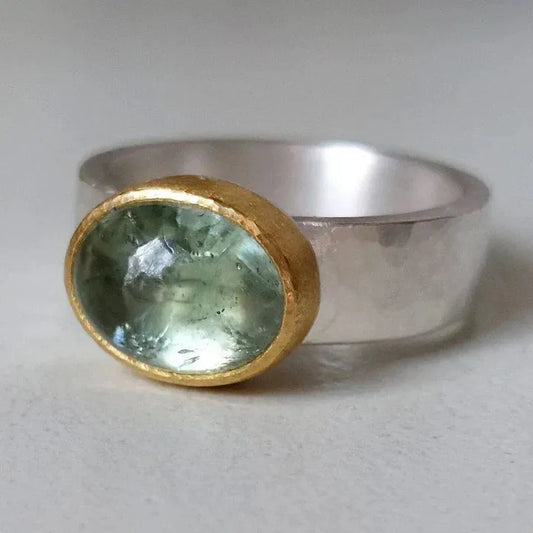 Vintage Green Ring with Round Stone